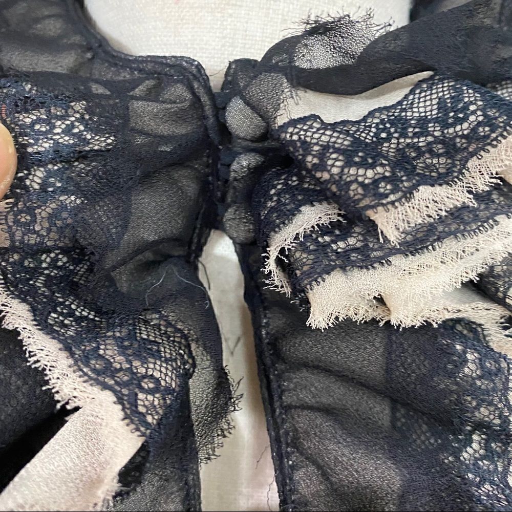 🌟 ROBERT RODRIGUEZ Ruffled Black & Cream Top - Picture 4 of 8